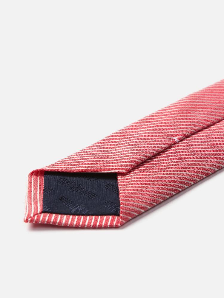 Linen and red silk slim tie with micro scratches