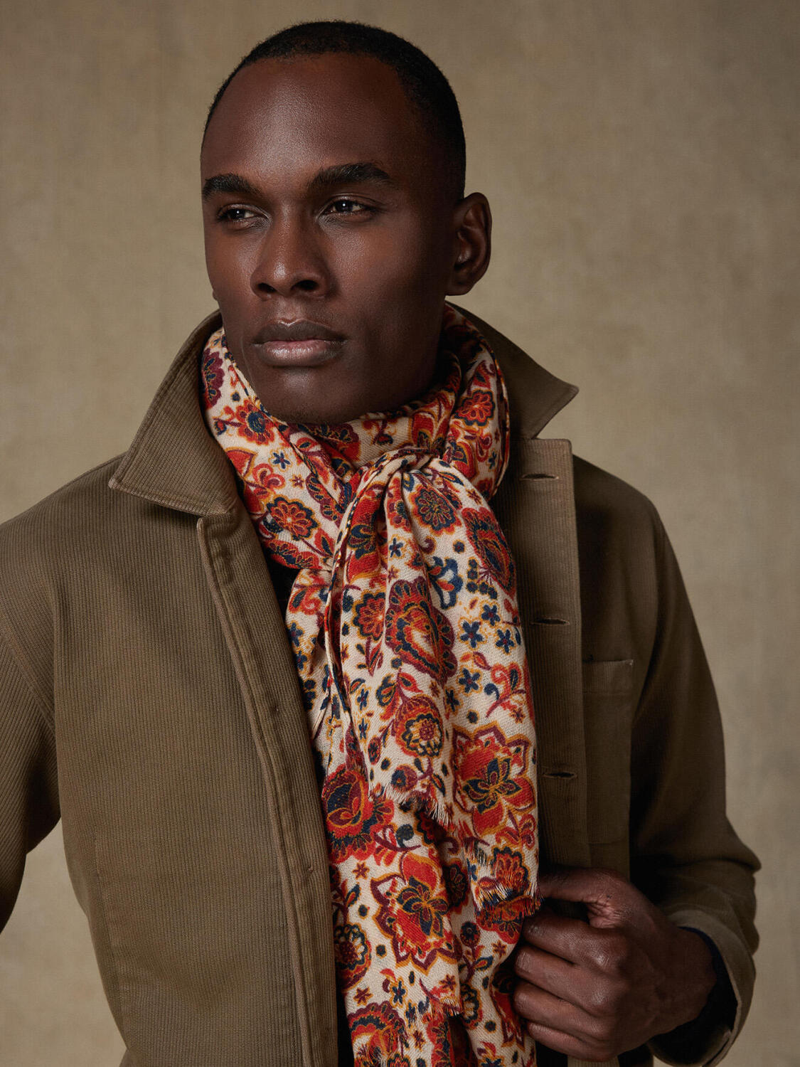 Sciarpa Spencer floreale sabbia