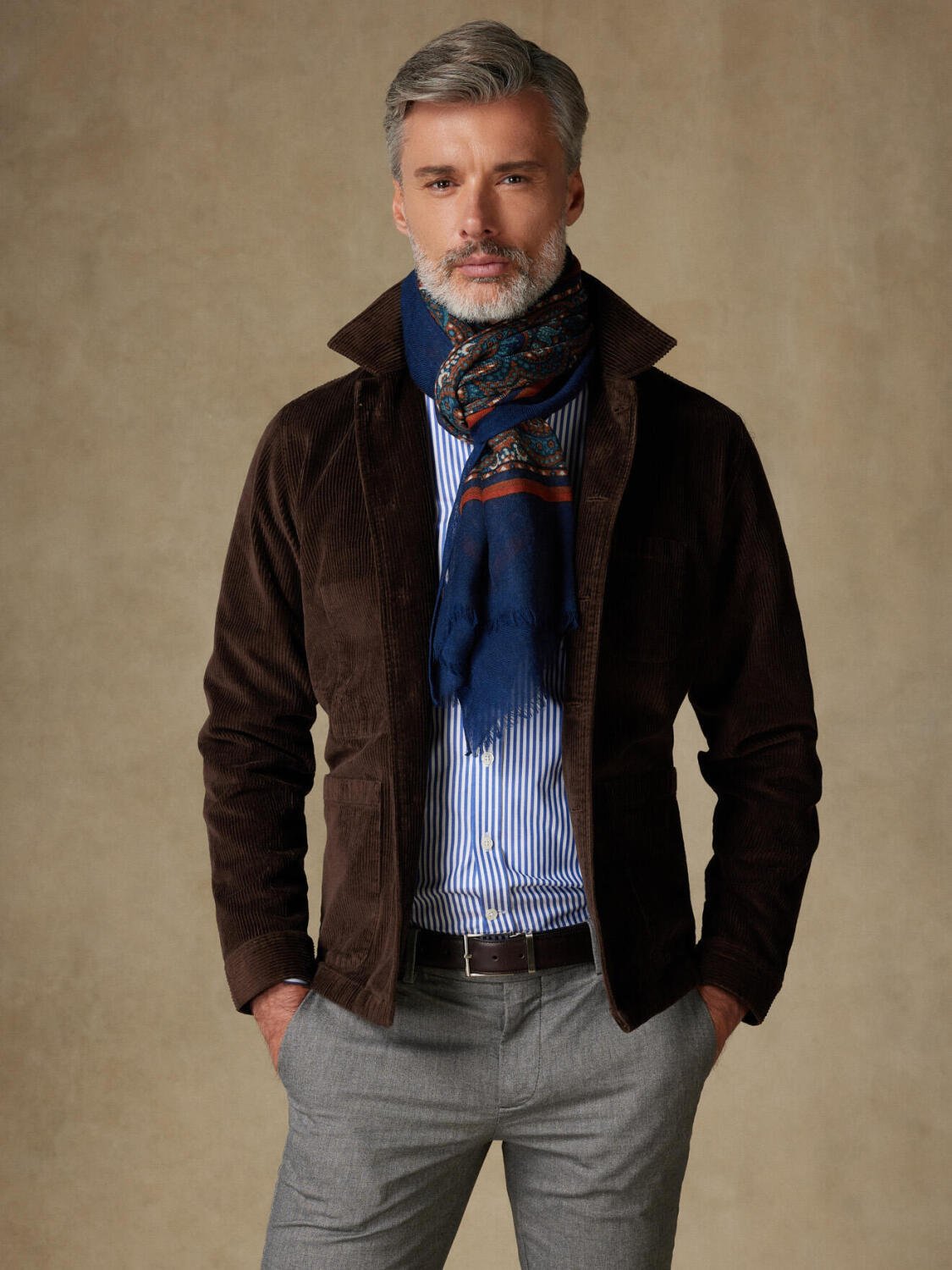 &Eacute;charpe Surrey marine &agrave; motif batik