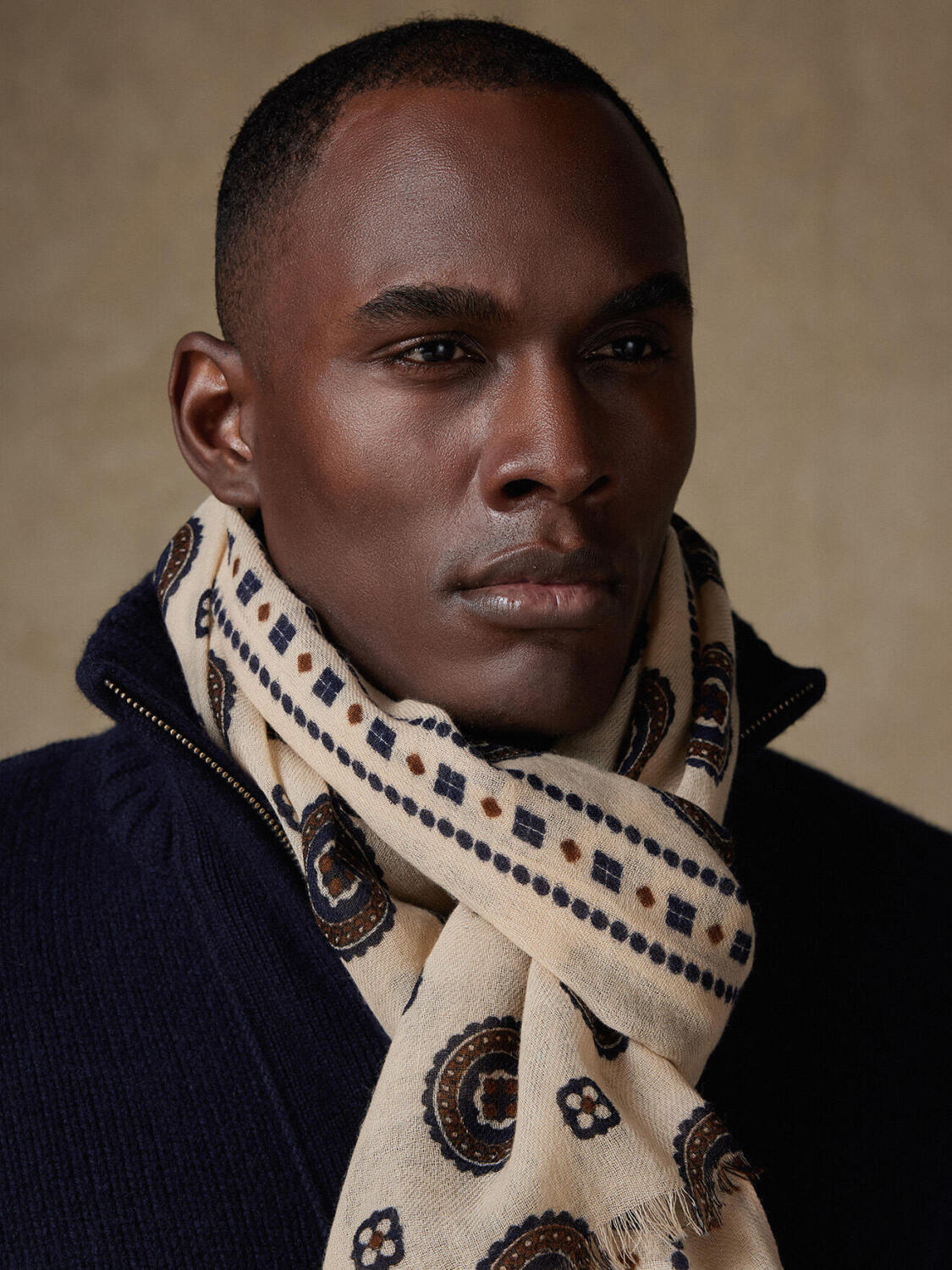 Pa&ntilde;uelo Travis Estampado Arena