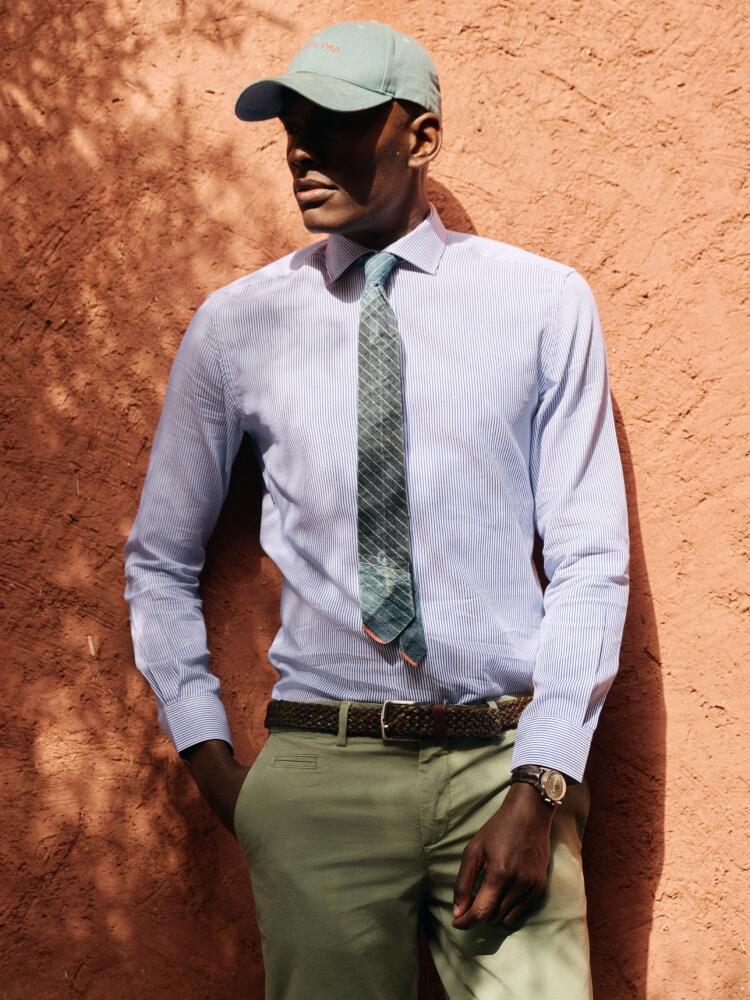 Chemise cintrée Menthon à rayures bleues - Grande longueur de manches