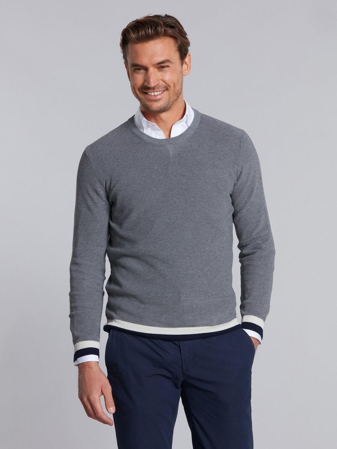 Grey round neck cotton pullover