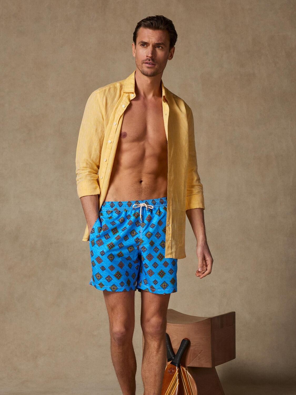 Badeanzug mit ethnischem Druck