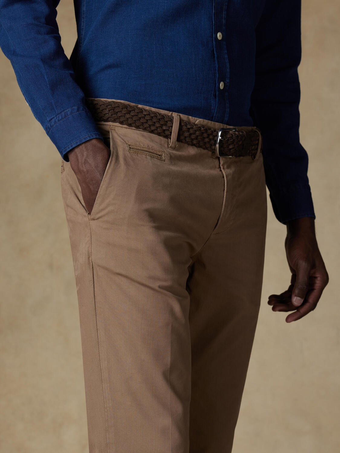 Pantalon chino taupe