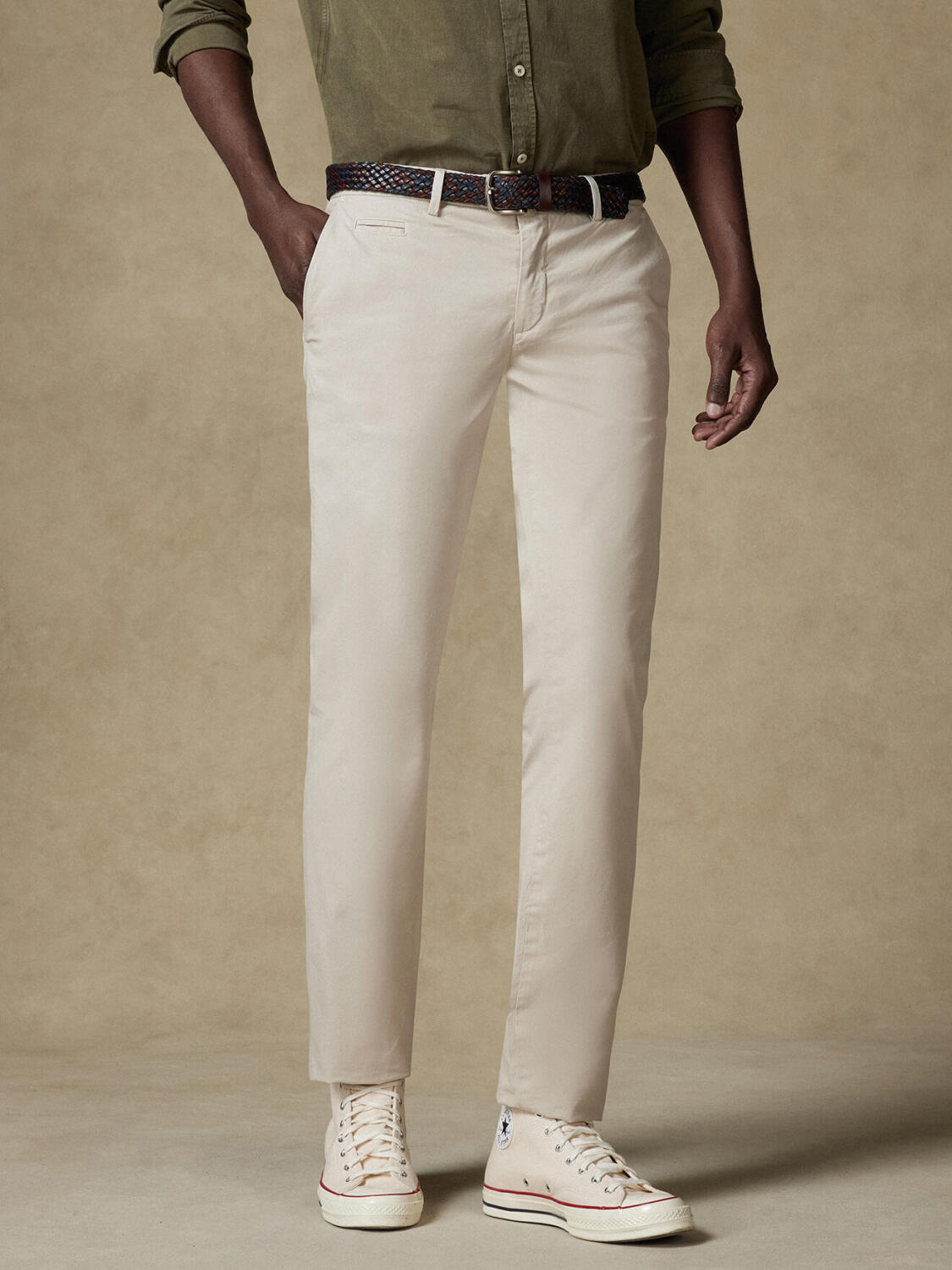 Pantaloni chino sabbia