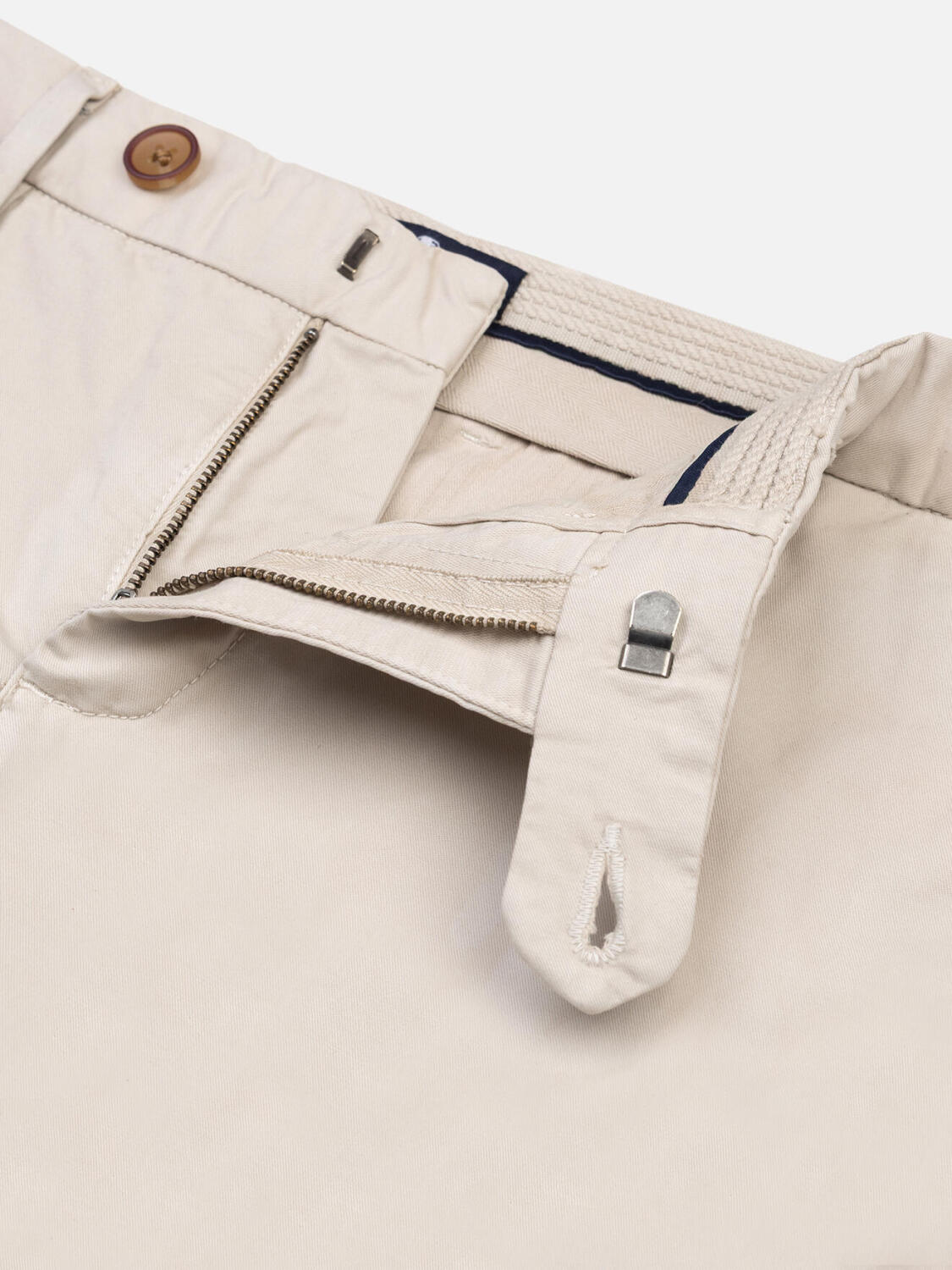 Pantaloni chino sabbia