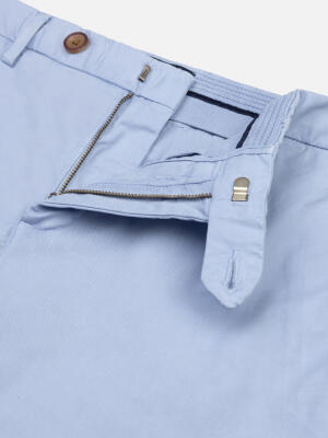 Pantalon chino ciel