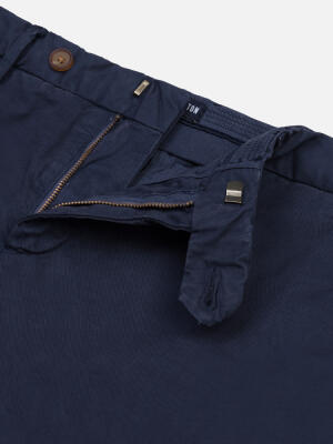Pantalon chino marine