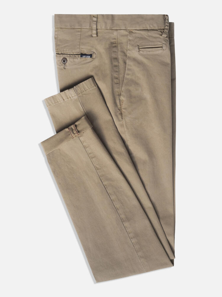 Pantalón chino beige