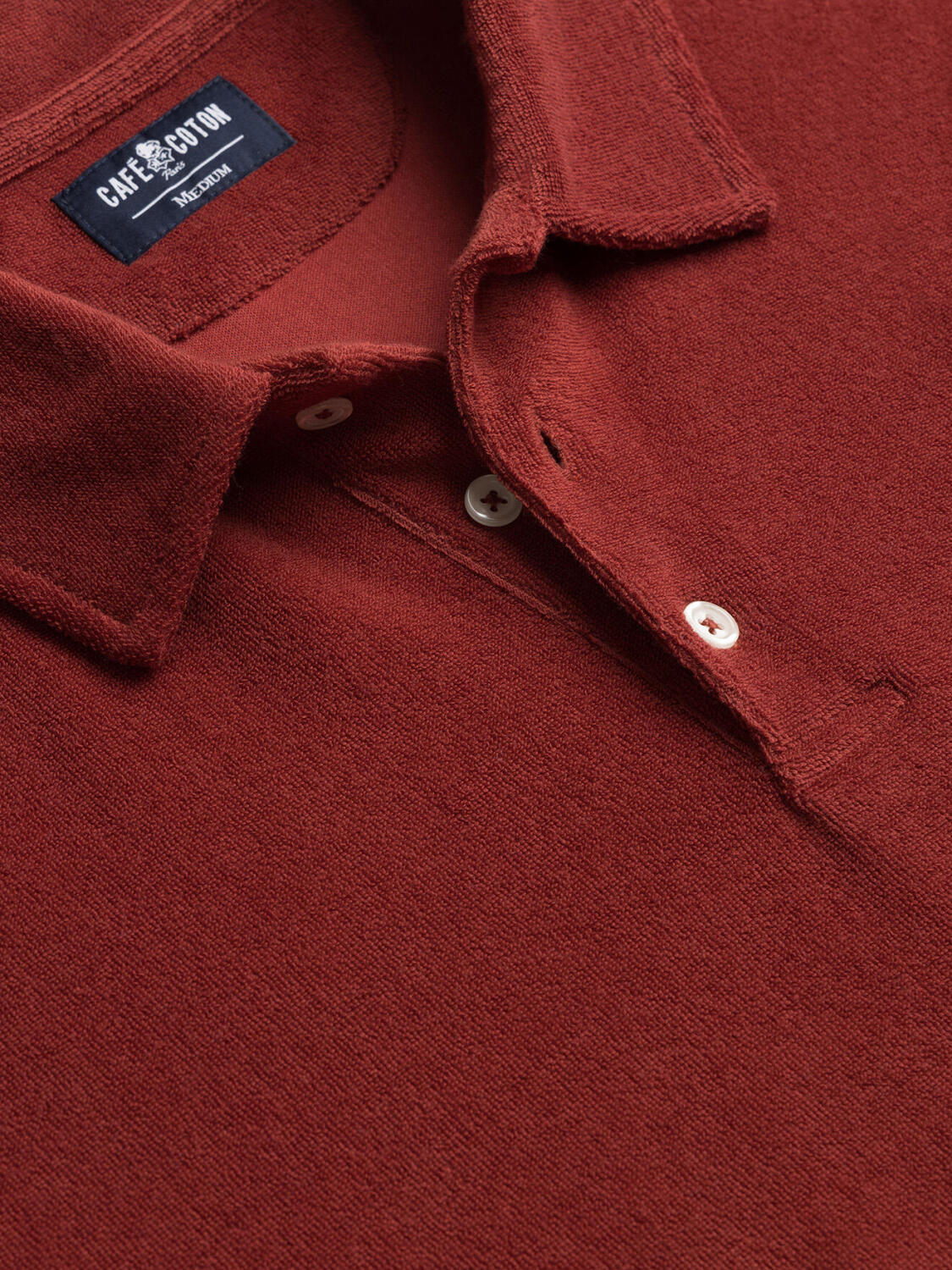 Polo de rizo rojo