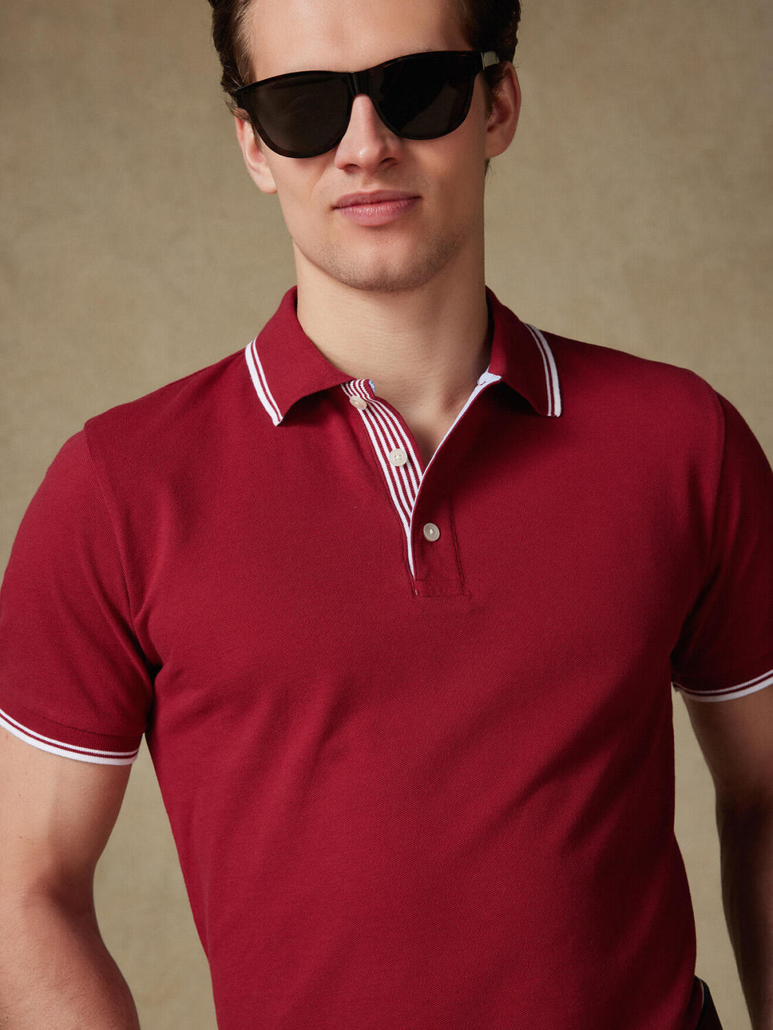 Polo Ray in bordeauxfarbenem Piqué