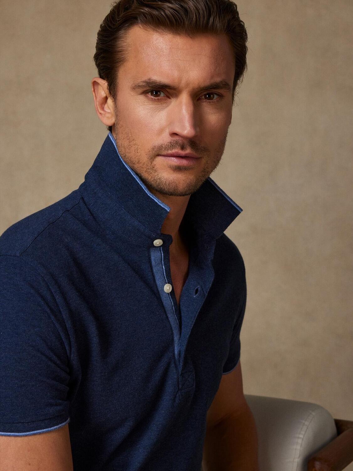 Swan polo in gevlekt blauw piqué