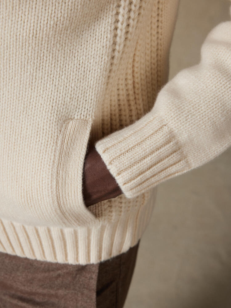 Ray cardigan in off-white lambswool