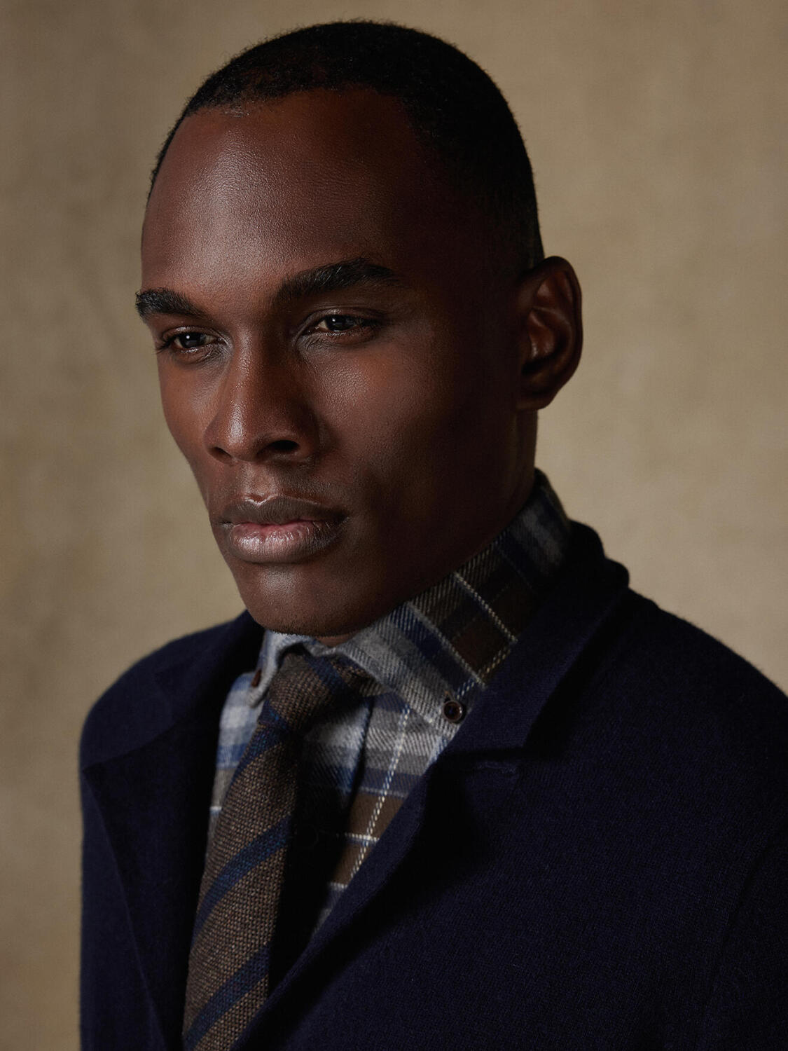 Robin cardigan in navy lambswool