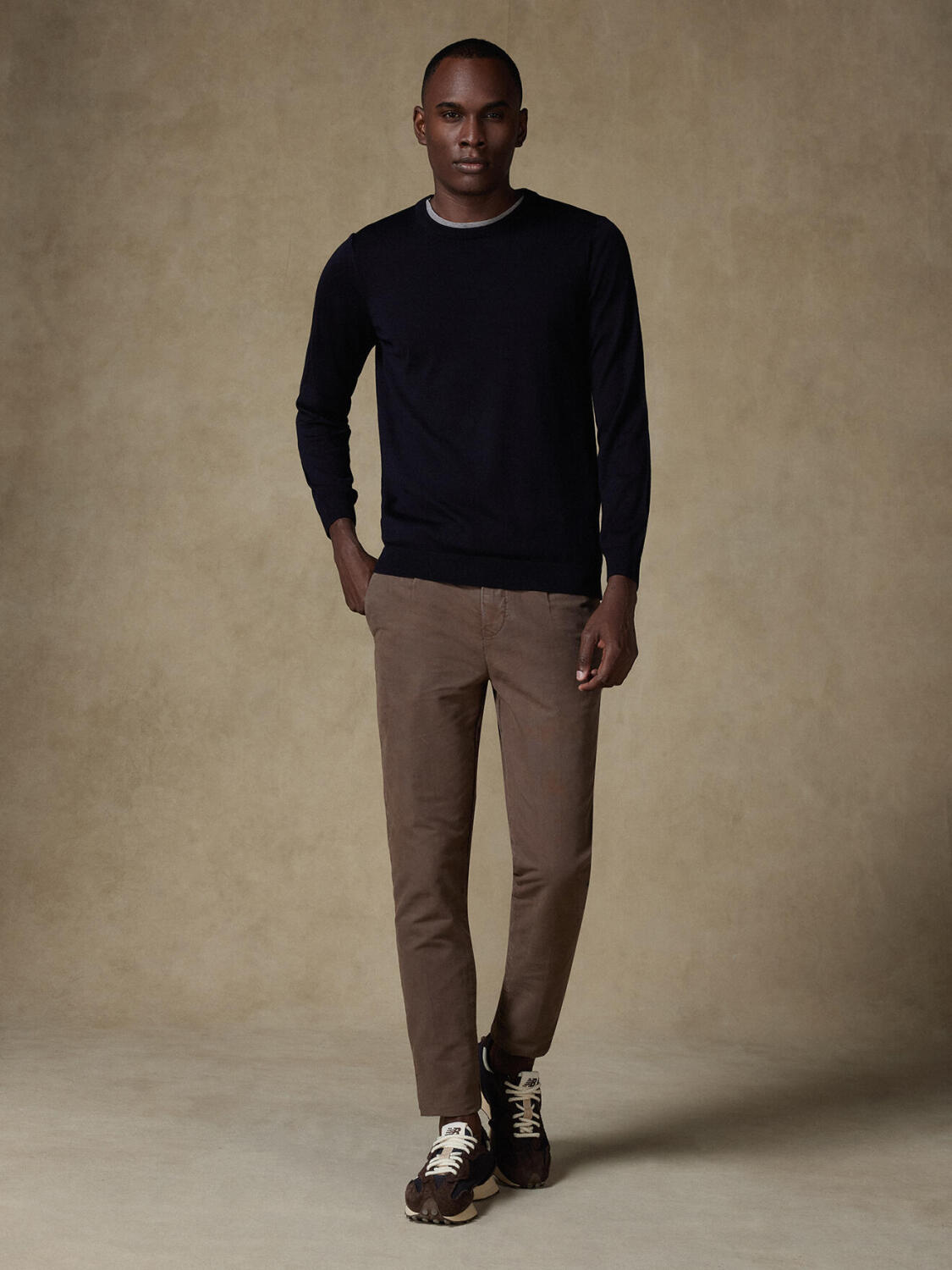 Russel Rundhalsausschnitt aus marinefarbenem Merino