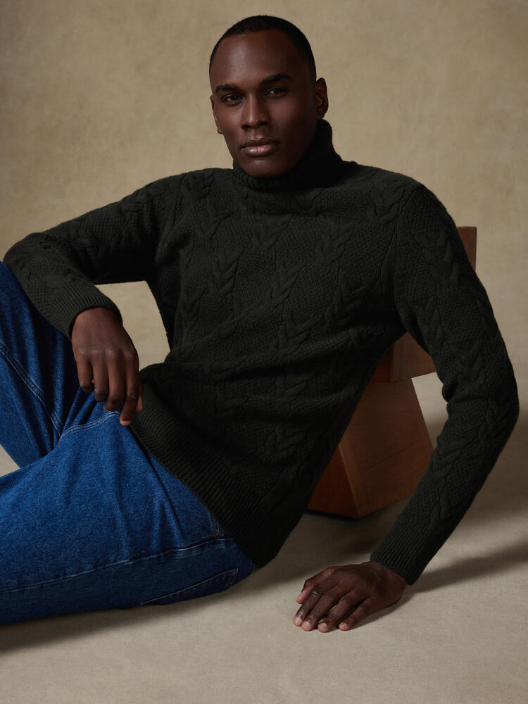 Berny turtleneck in khaki lambswool