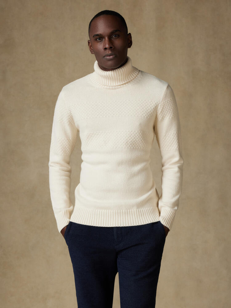 Dorian ecru turtleneck