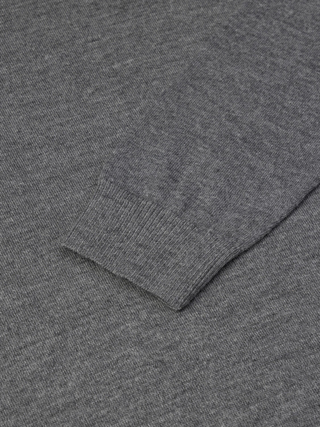 Edward turtleneck in anthracite merino