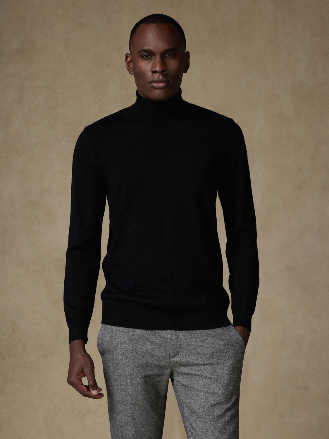 Dolcevita Edward in lana merino nera