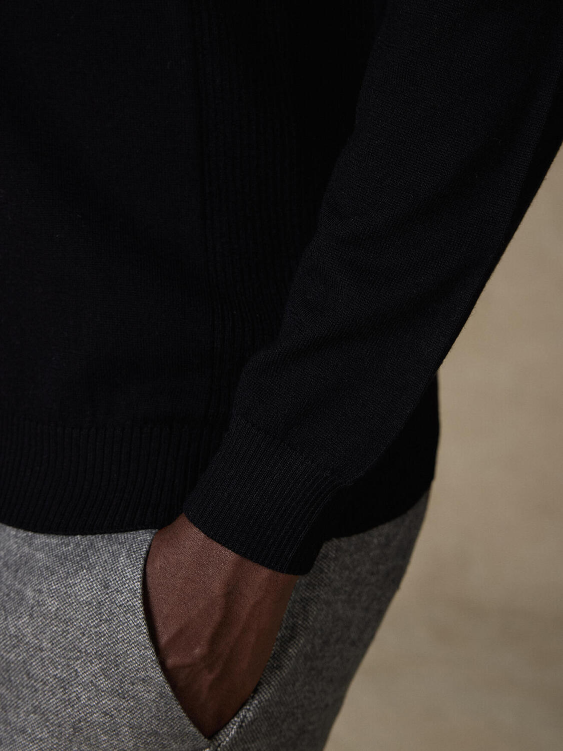 Dolcevita Edward in lana merino nera