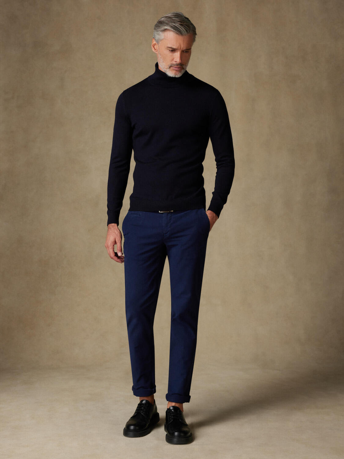 Edward turtleneck in navy merino