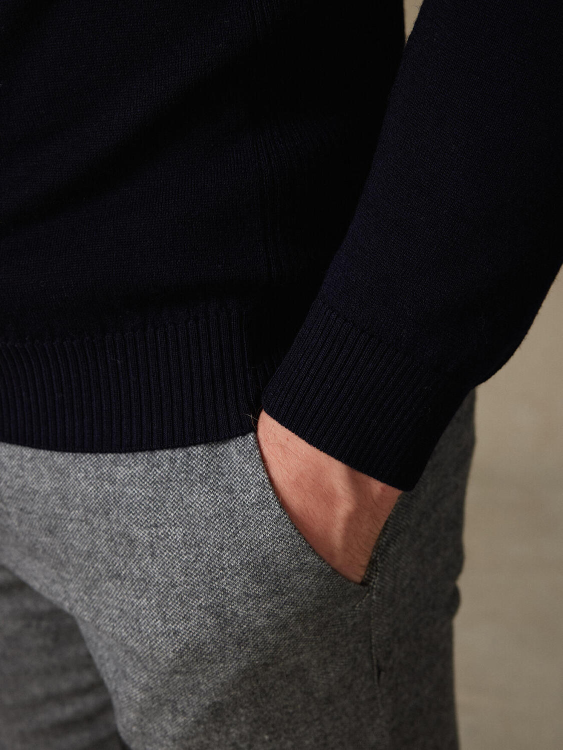 Edward turtleneck in navy merino