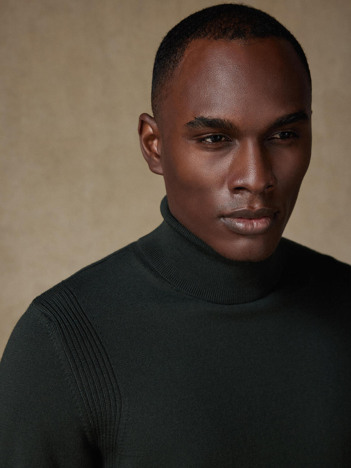 Dolcevita Edward in lana merino kaki