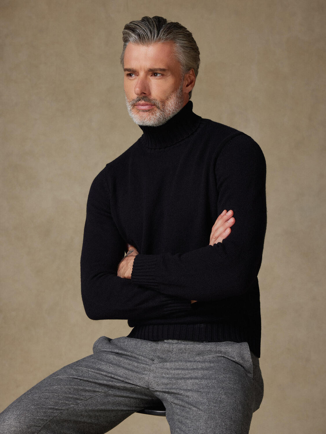 Garret black turtleneck