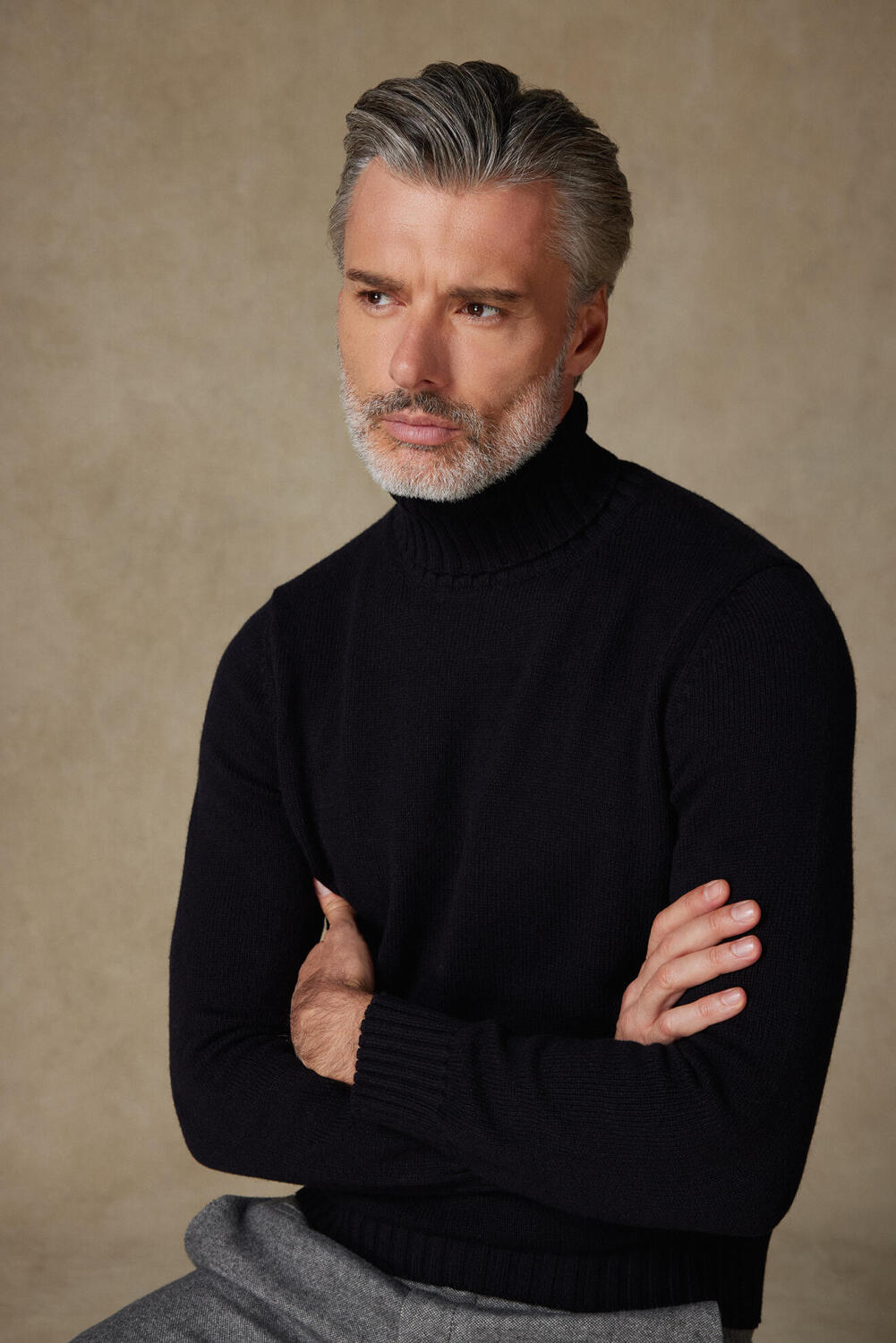 Garret black turtleneck