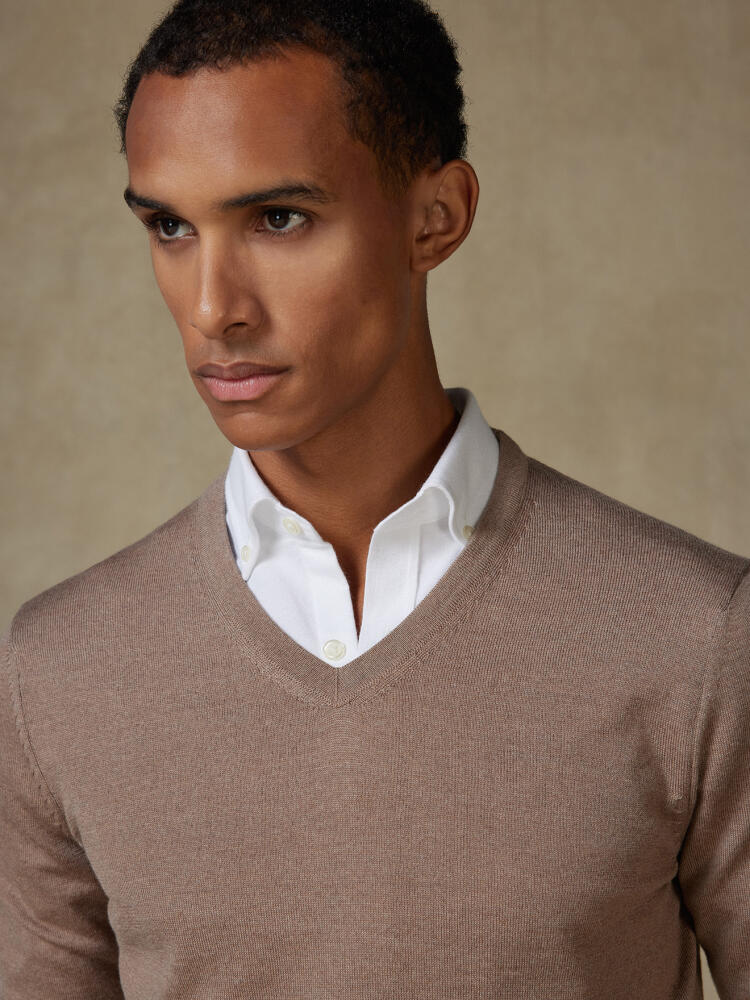 Maglia scollo a V Dylan in lana merino beige