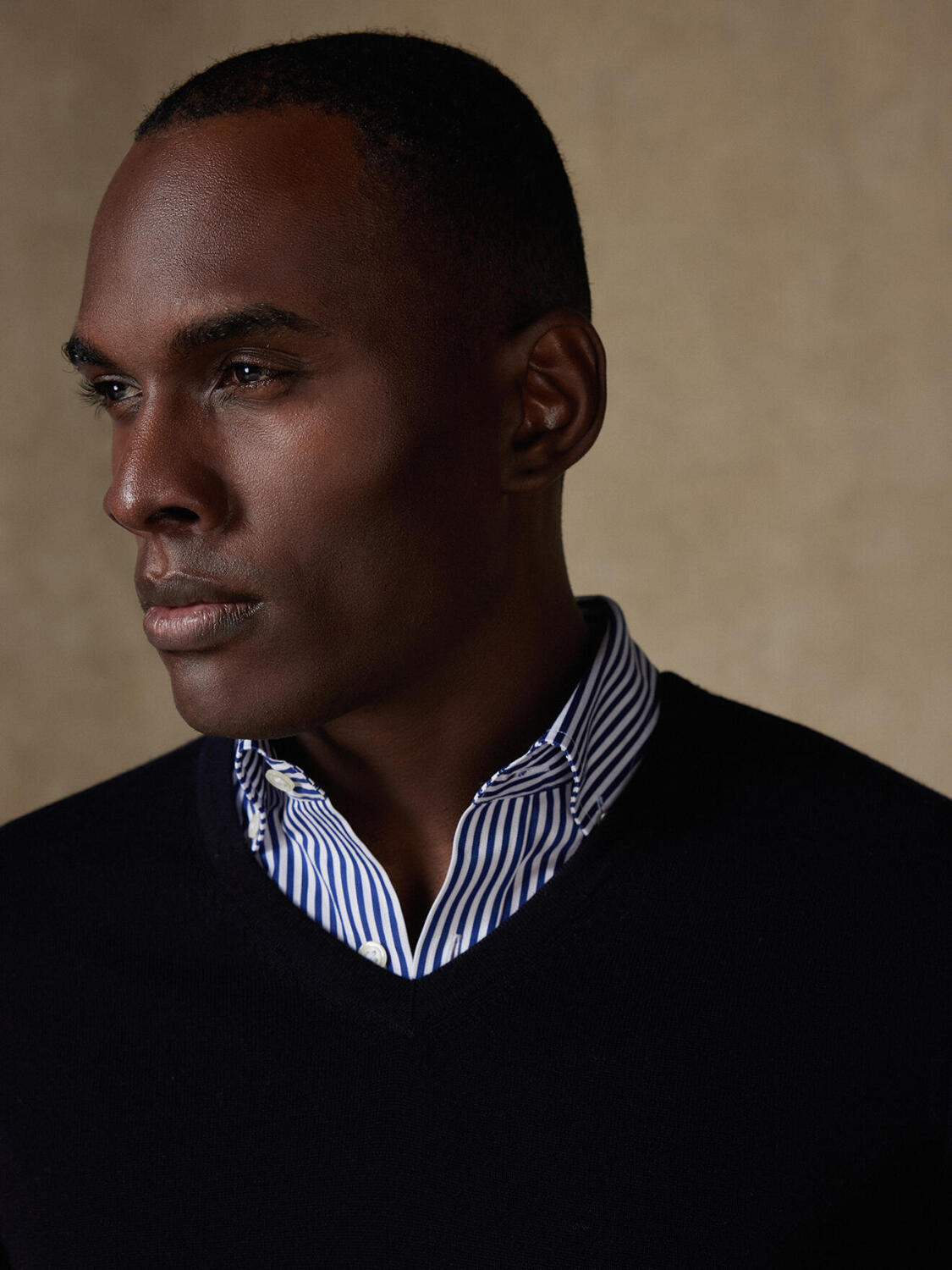 Maglia scollo a V Dylan in lana merino blu navy