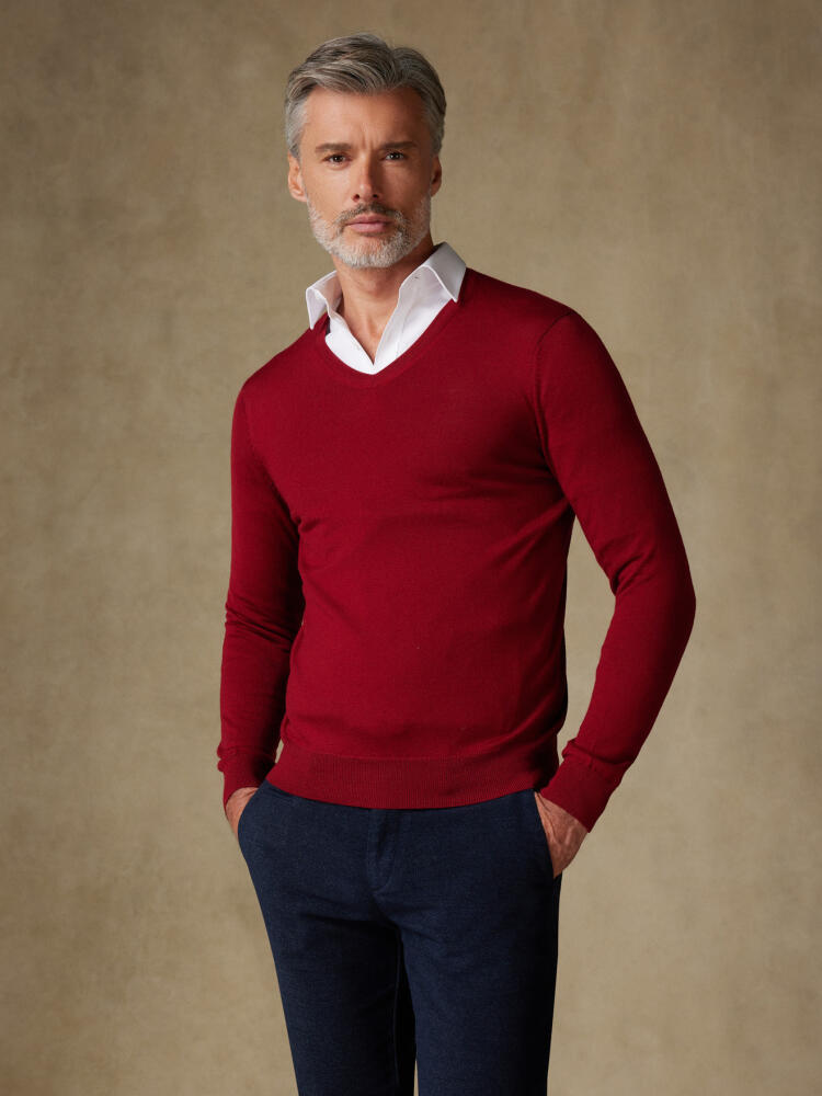 Dylan V-neck in red merino