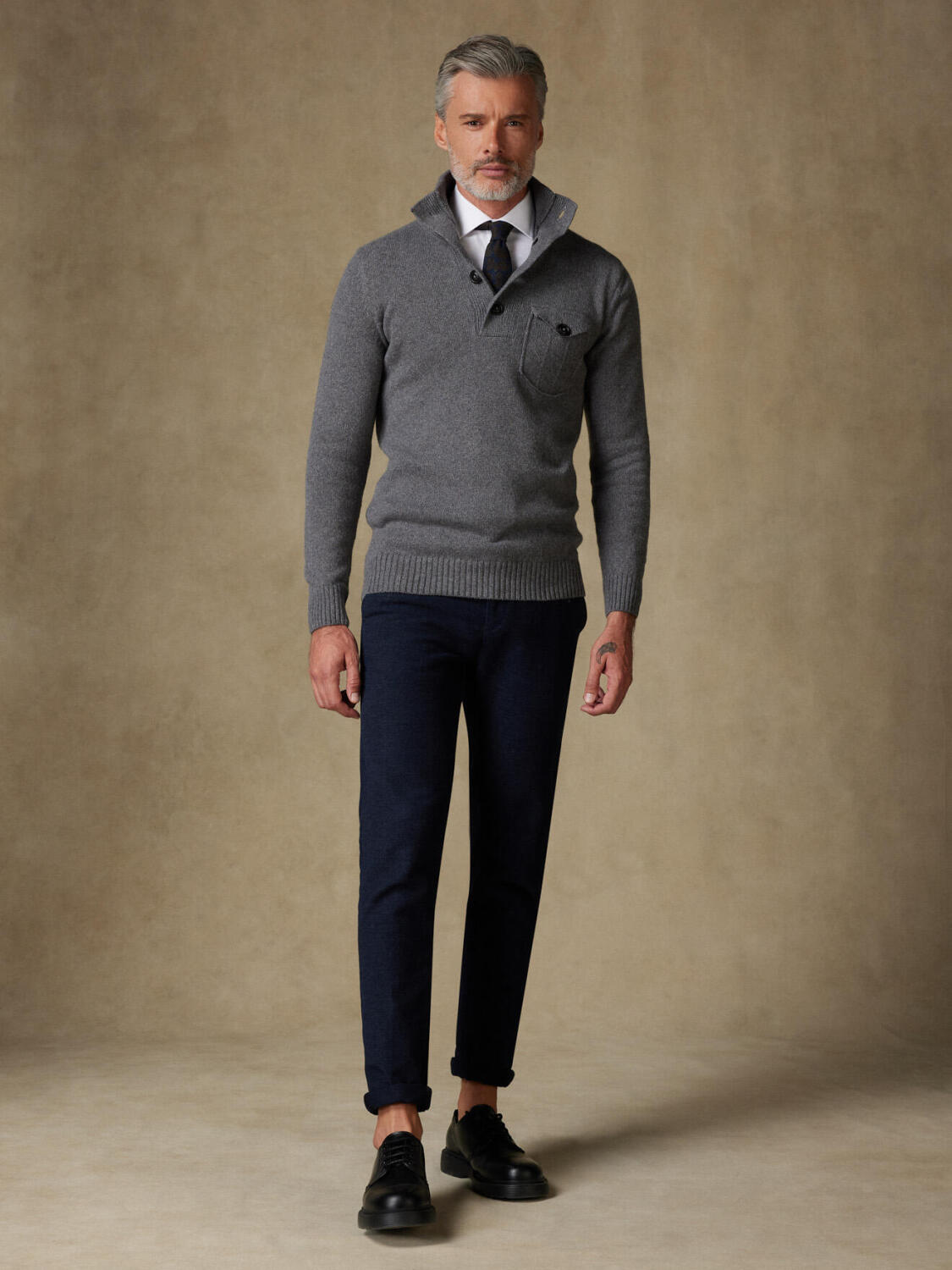 Bill grey high collar