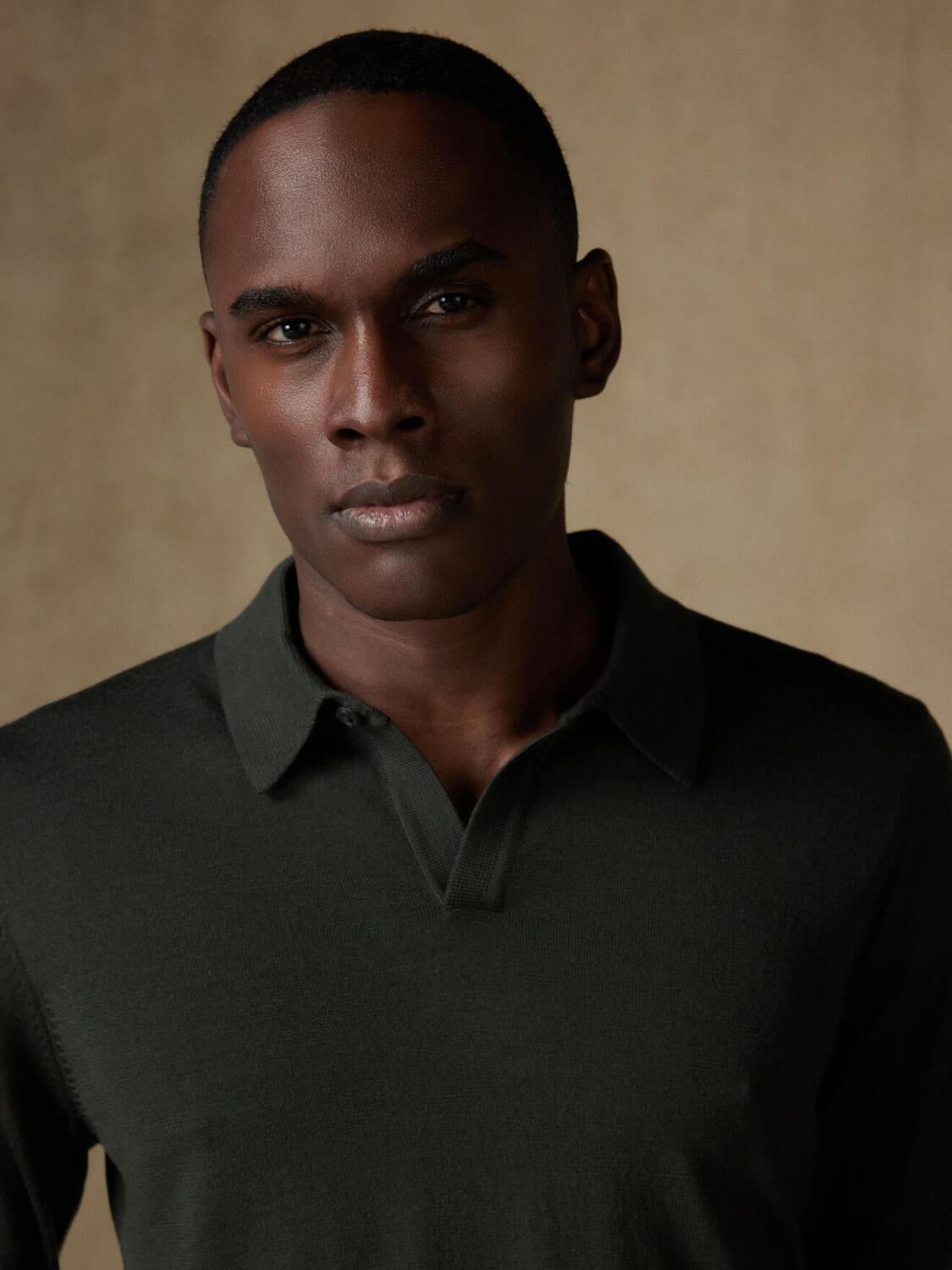 Ivy Poloshirt in grüner Merinowolle