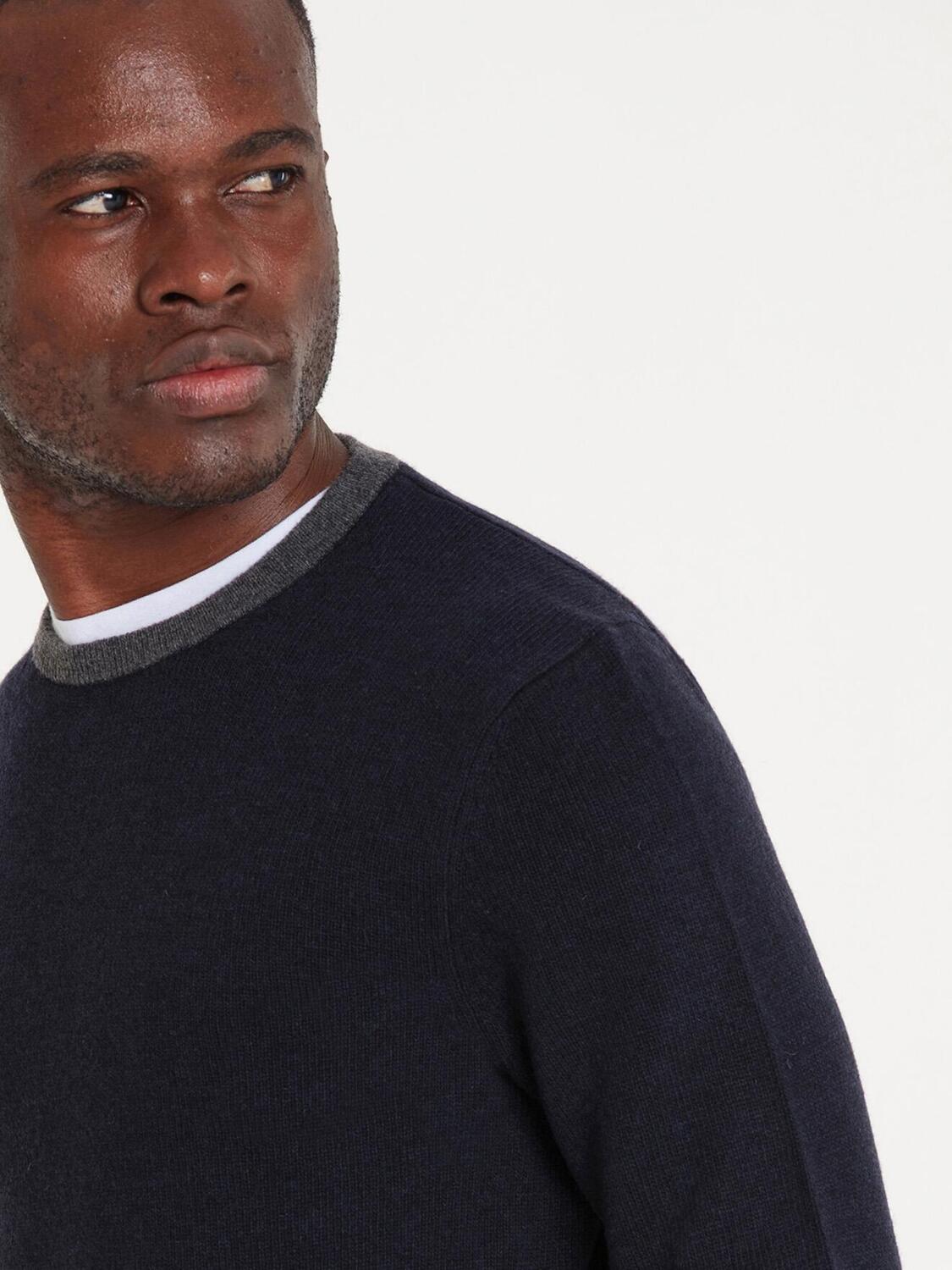 Lamswollen marine bicolore trui met ronde hals