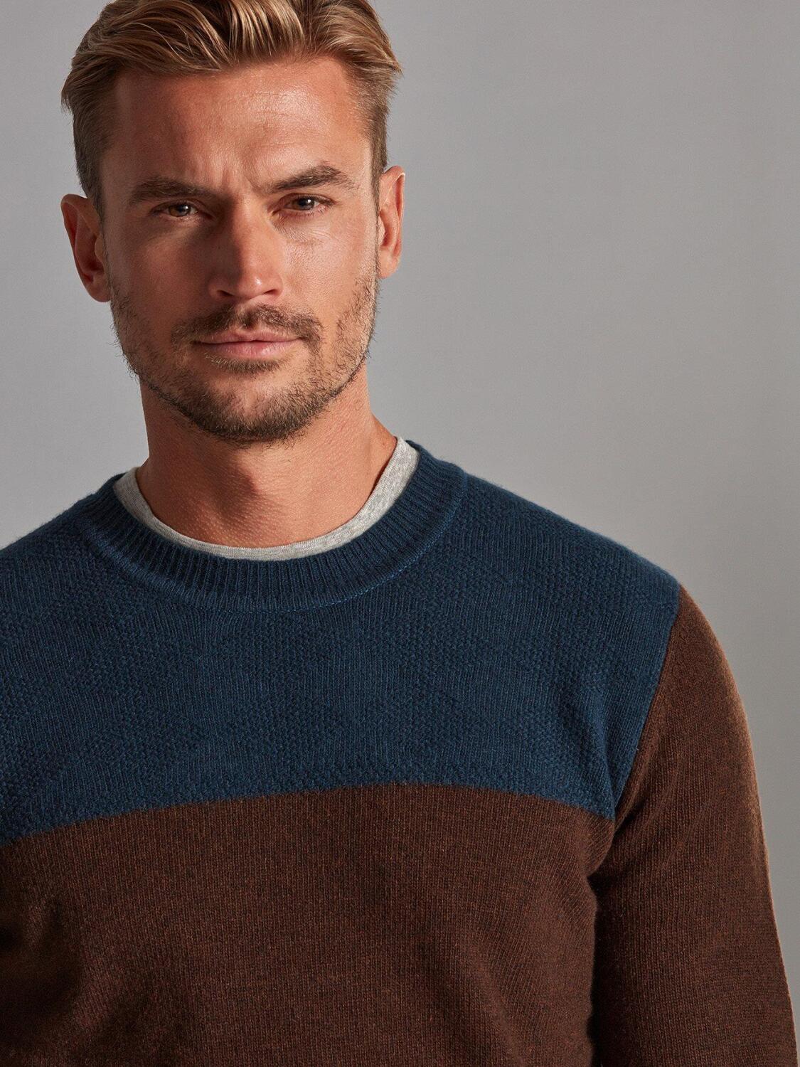 Cuello redondo Boyd de lambswool color chocolate