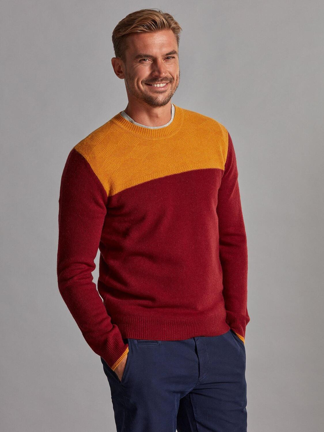 Collo rotondo Boyd in lana d'agnello bordeaux