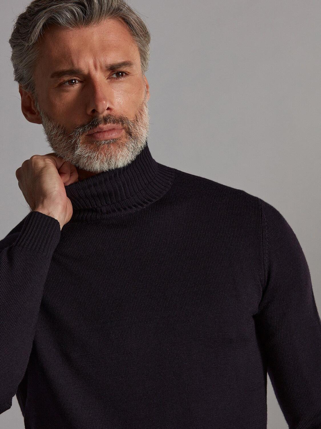 Bart turtleneck in navy blue merino
