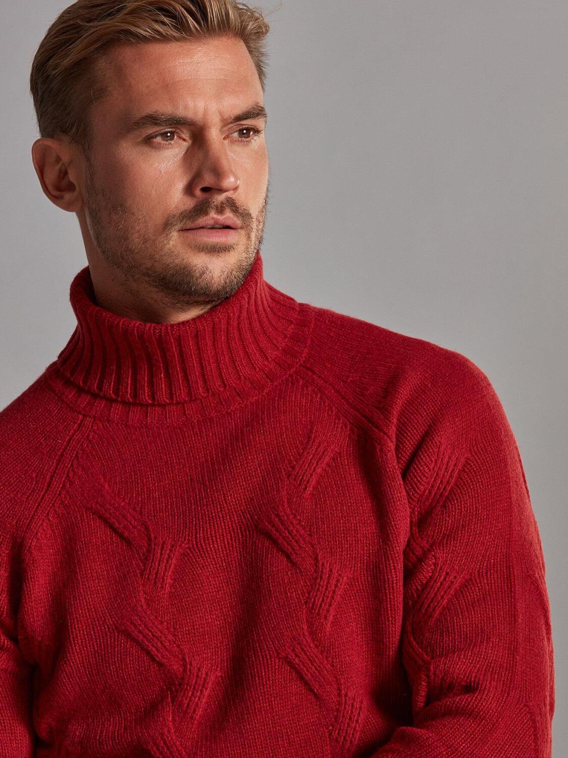 Becky twist turtleneck in carmine lambswool