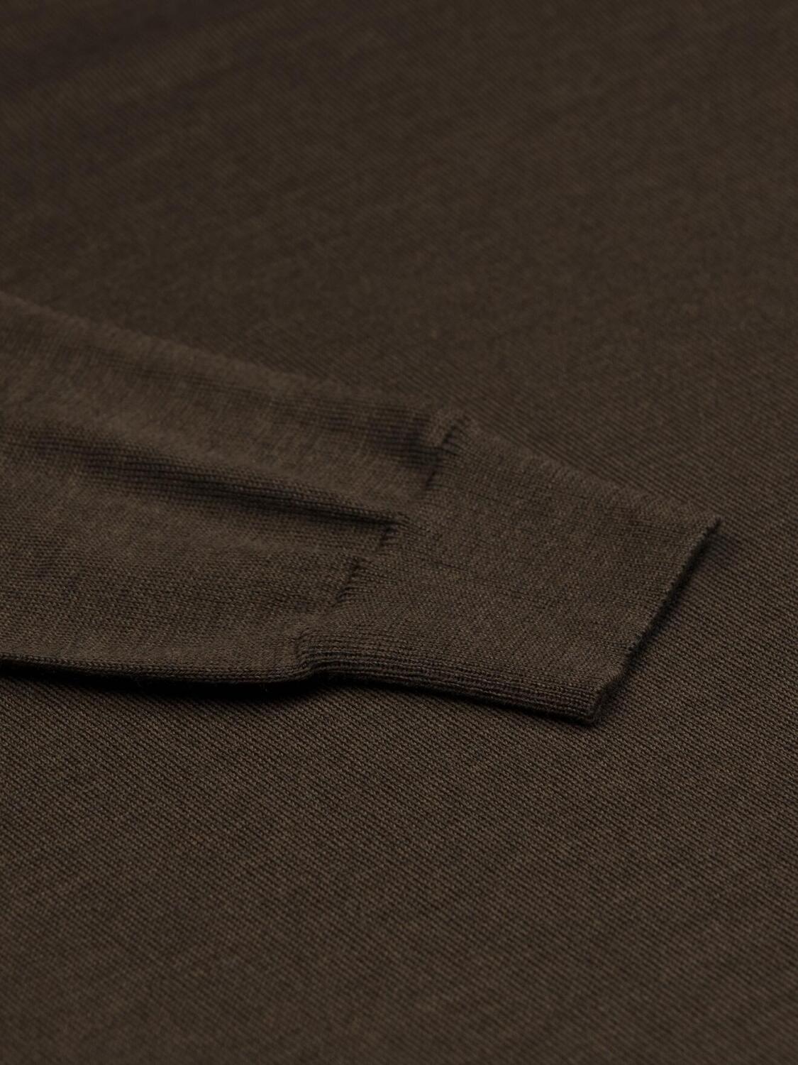 Bond turtleneck in khaki merino
