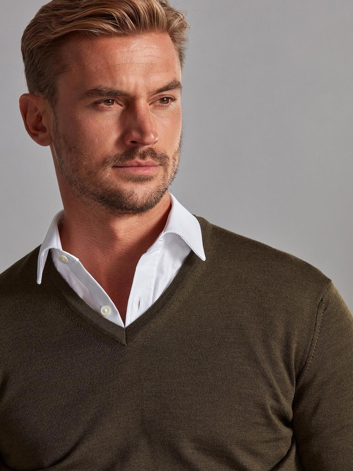 Col V Benjy en mérinos vert