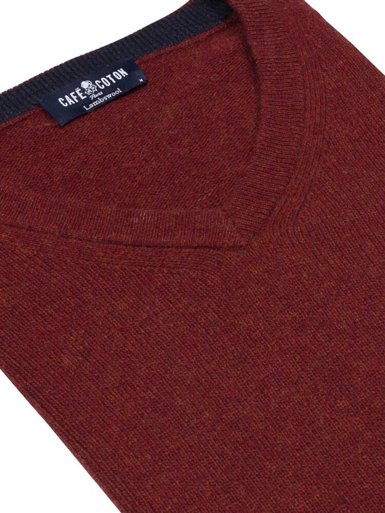 Lambswool rust V neck jumper