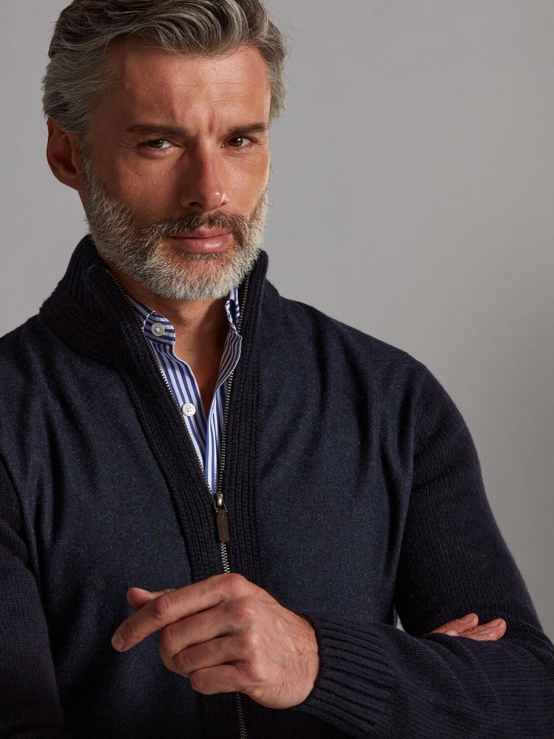 Zip-up cardigan in navy blue lambswool