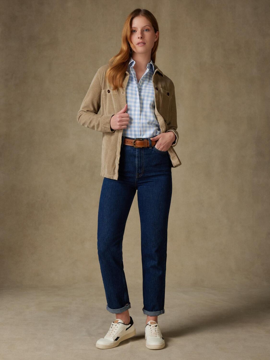 Zandkleurig fluwelen overhemd voor dames