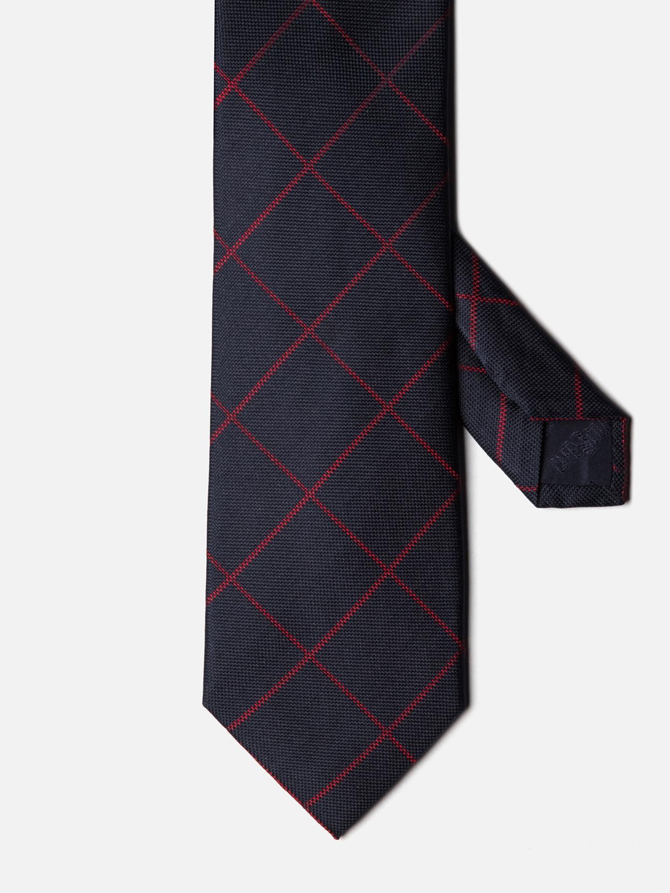 Cravate en soie marine à carreaux rouge