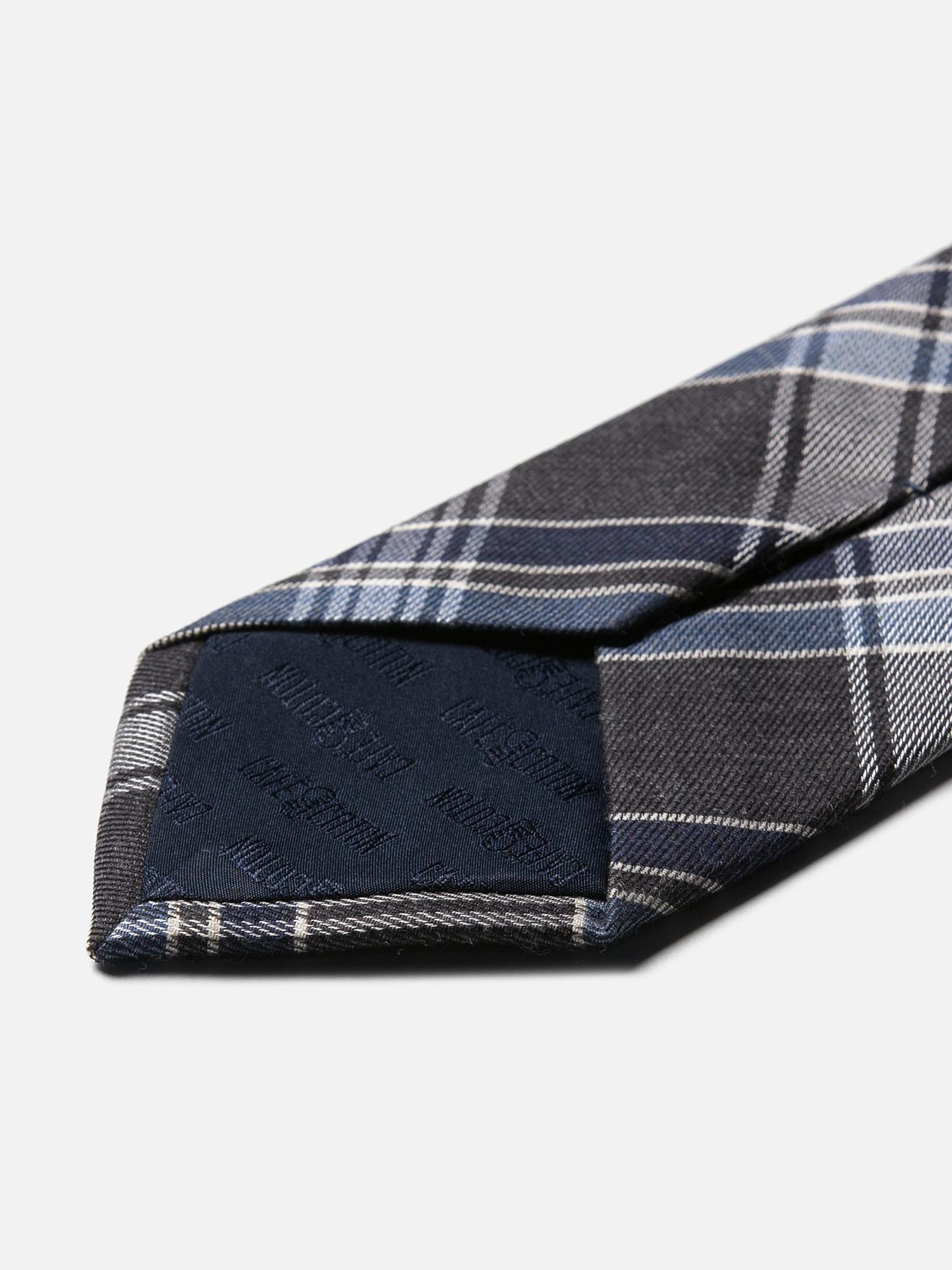Cravate en soie à carreaux marine et gris
